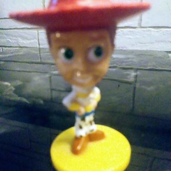 Kelloggs Pixar Jessie plastic bobblehead figure - Picture 4 of 9